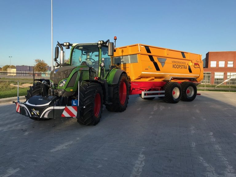 Trekker rijbewijs Verkeersschool Koopstra Wolvega Trekker rijbewijs Verkeersschool Koopstra Wolvega